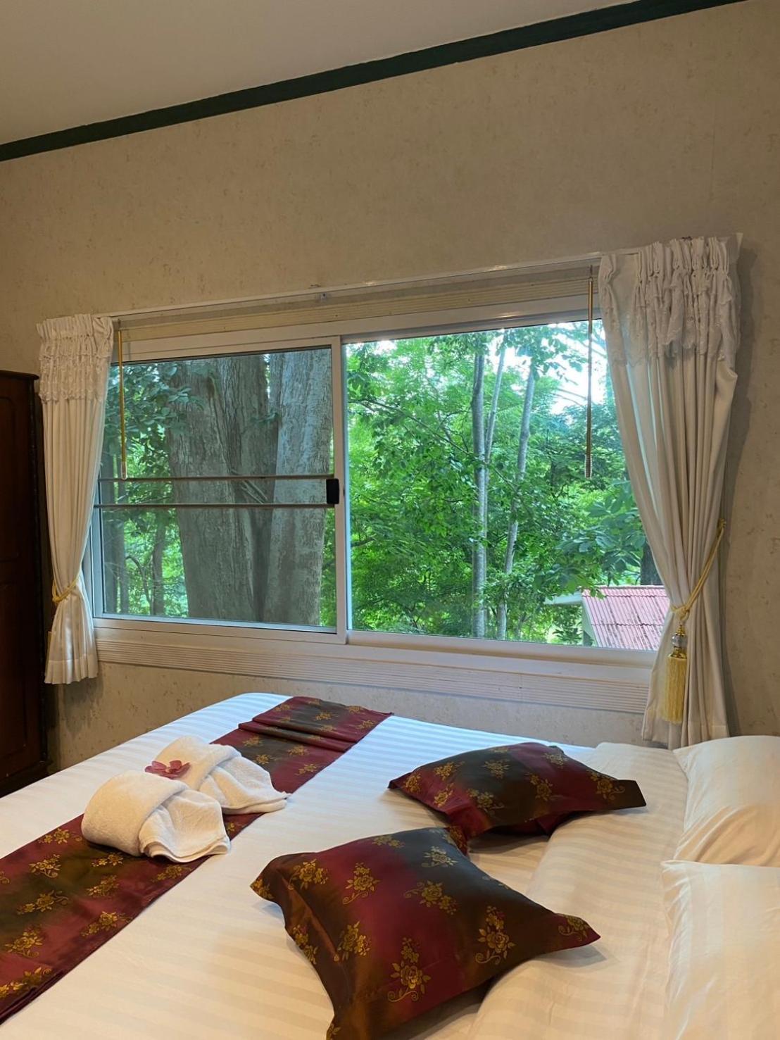 Saiyok River House Sai Yok Esterno foto